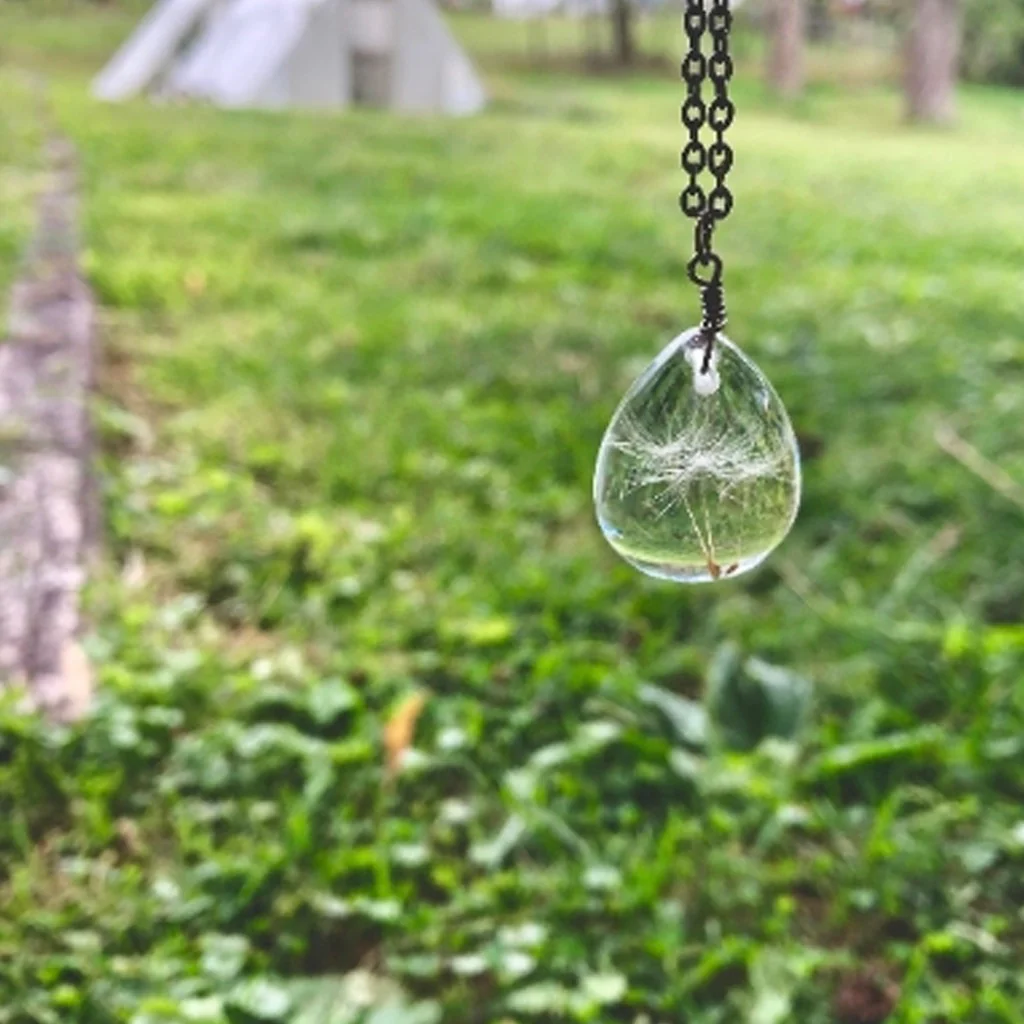 Dandelion Seed Necklace Gunmetal - Image 2
