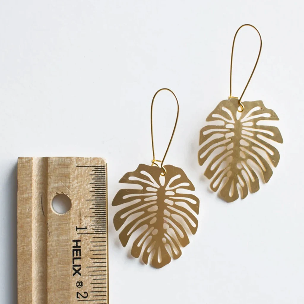 Monstera Deliciosa Leaf Earrings Gold - Image 2